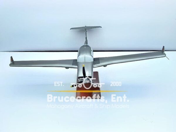 Diamond DA50 VH-BTC - Image 4